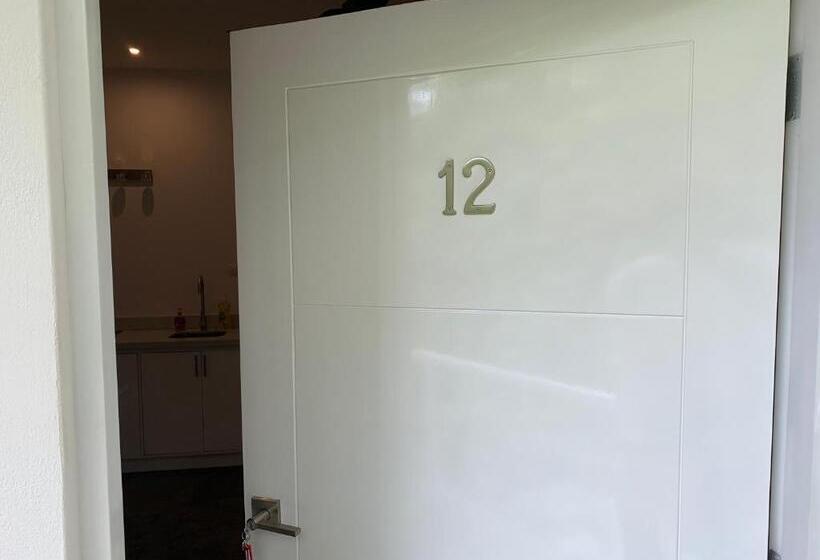 ویلای 1 خوابه, Aves Hotel Montezuma