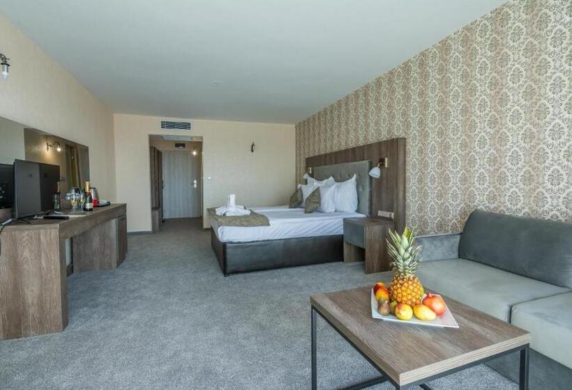 דירת דלוקס 2 חדרי שינה, Katalina Spa Resort