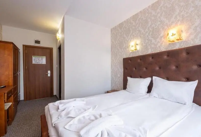 コンフォートルーム, Katalina Spa Resort