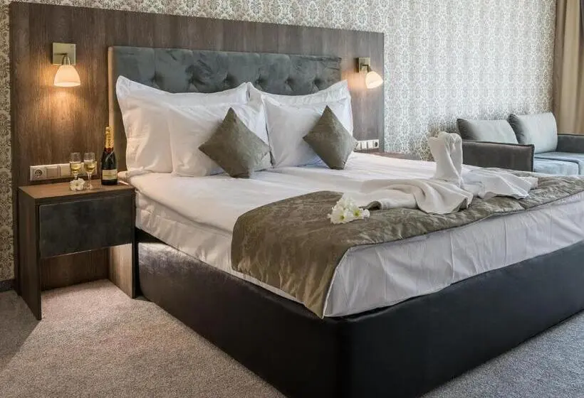 レイクビューデラックスルーム, Katalina Spa Resort