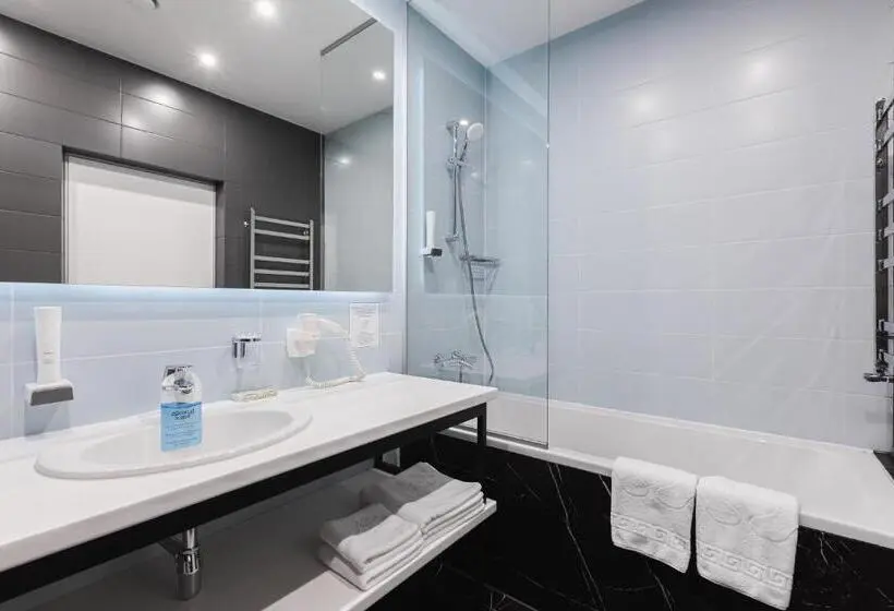Huoneisto 1 Makuuhuone, Beskyd Suites