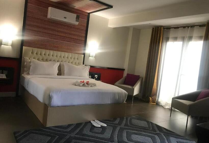 اتاق استاندارد, Boun S