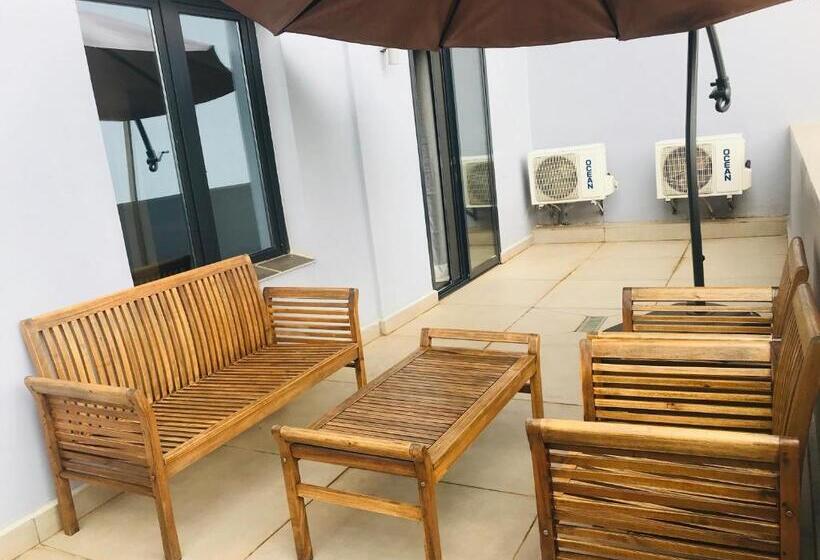 اتاق استاندارد, Boun S