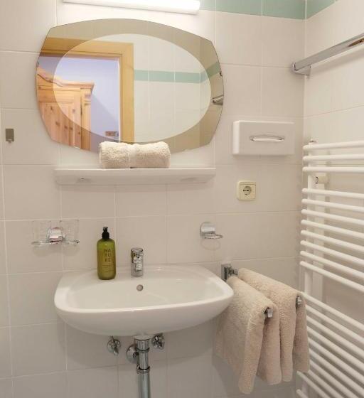 标准间带露台, Garni Hubertushof