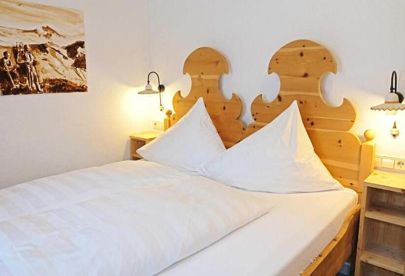 家庭间, Garni Hubertushof