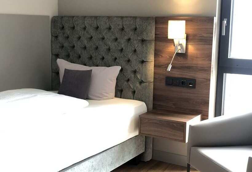 غرفة كومفورت فردية, Intergroup Business & Design Hotel Ingolstadt