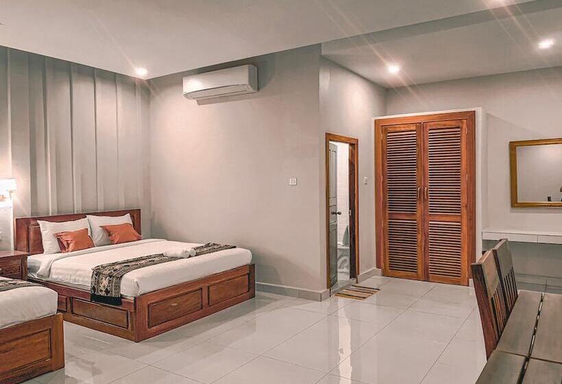 غرفة عائلية, Montagne Regency