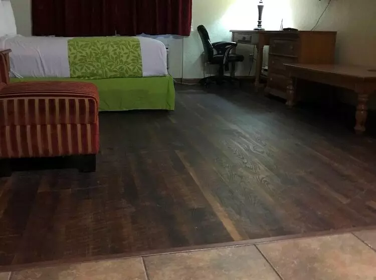 デラックススイート, Americas Best Value Inn & Suites Anchorage Airport