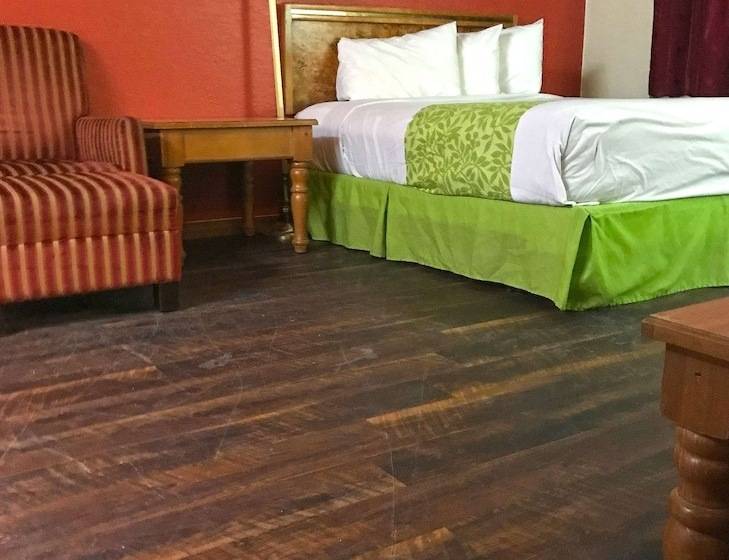 デラックススイート, Americas Best Value Inn & Suites Anchorage Airport