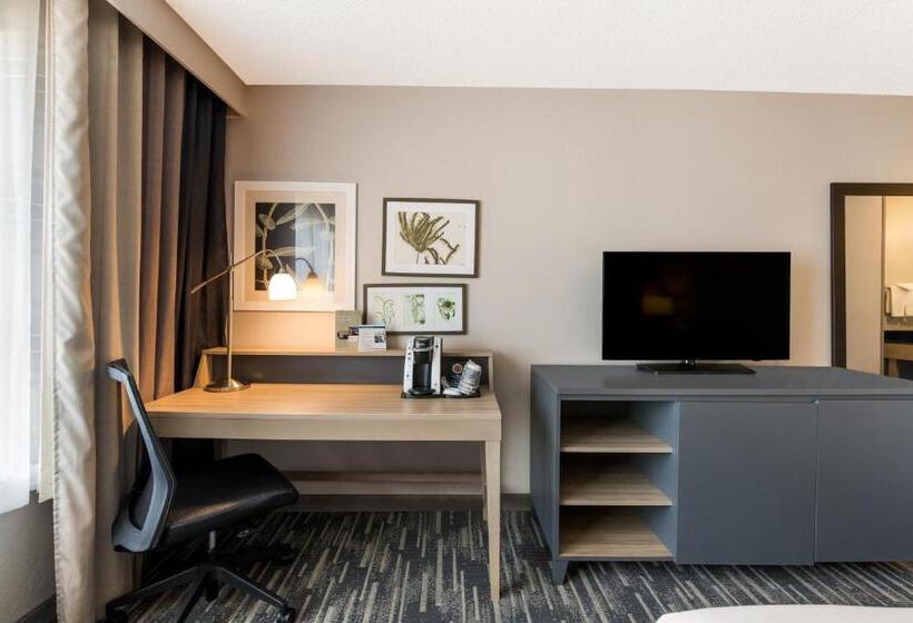 اتاق استاندارد با تخت بزرگ, Country Inn & Suites By Radisson, Wichita East, Ks