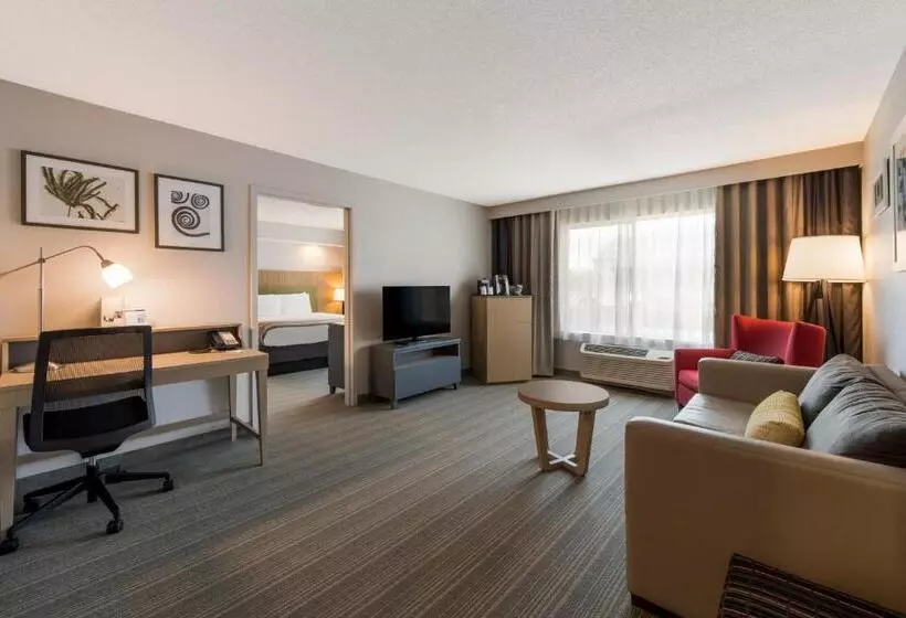 سوئیت با تخت بزرگ, Country Inn & Suites By Radisson, Wichita East, Ks