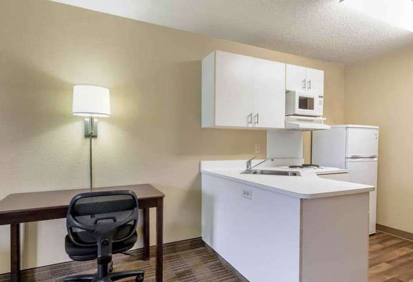 Люкс Адаптированный для Инвалидов, Suburban Studios Minneapolis Bloomington