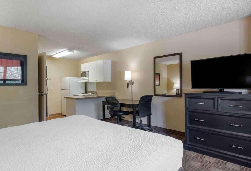 إستوديو قياسى سرير كينج, Extended Stay America Suites  Santa Barbara  Calle Real