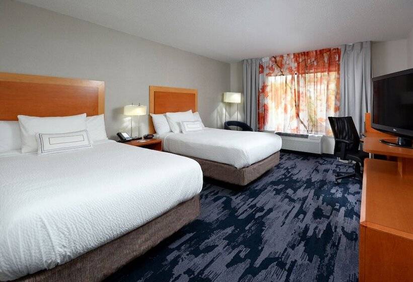 Номер Стандарт 2 Двуспальные Кровати, Fairfield Inn & Suites By Marriott Charlottesville North