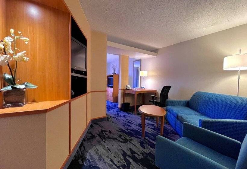 סוויטה, Fairfield Inn & Suites Jackson Airport
