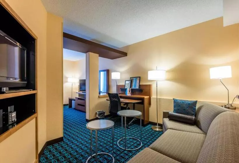 キングサイドベッドのスタンダードワンルーム, Fairfield Inn & Suites Savannah I95 South