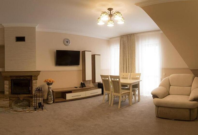 آپارتمان 1 خوابه با چشمانداز, Petros