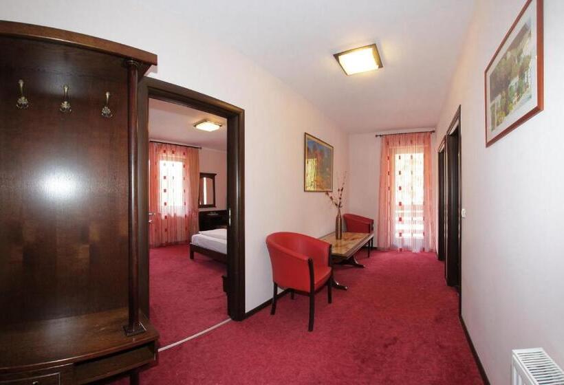 جناح غرفتين نوم, Victoria