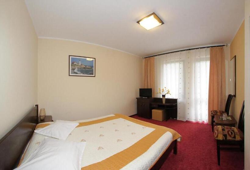 اتاق اکونومی یک تخته, Victoria