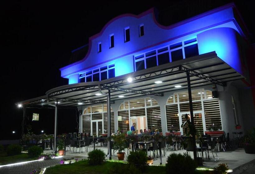 اتاق استاندارد یک نفره, Villa Grand Bitola