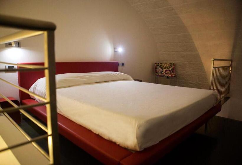 استودیو استاندارد با تخت کینگ, Vingt Sept