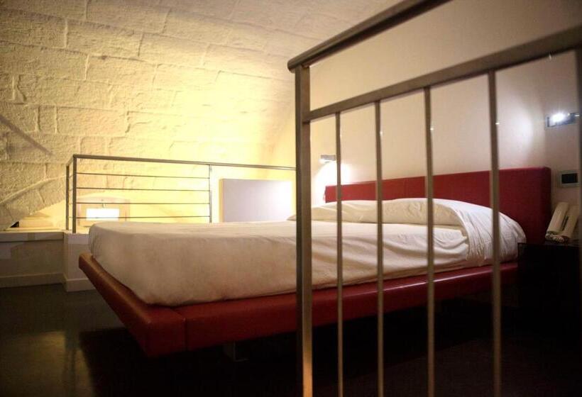 استودیو استاندارد با تخت کینگ, Vingt Sept