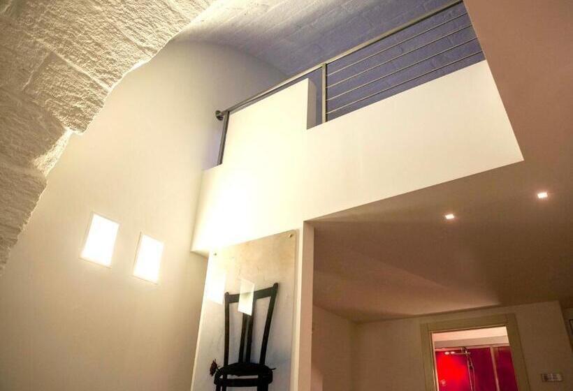 استودیو استاندارد با تخت کینگ, Vingt Sept