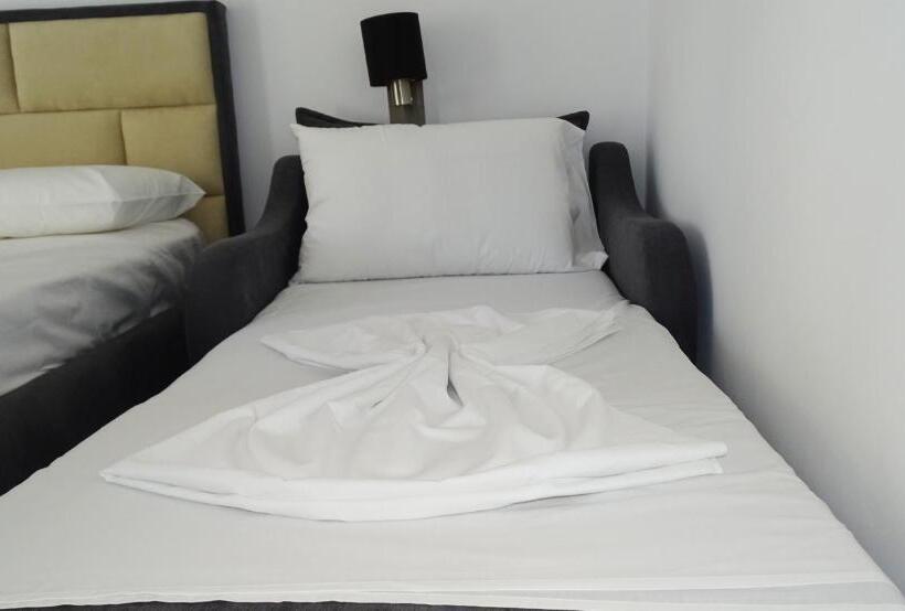 Номер Стандарт с Балконом, Piazza