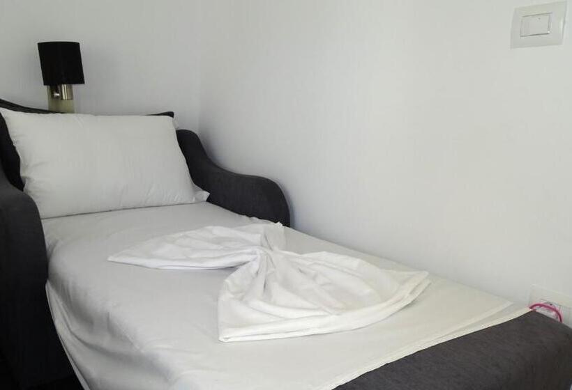 Номер Стандарт с Балконом, Piazza