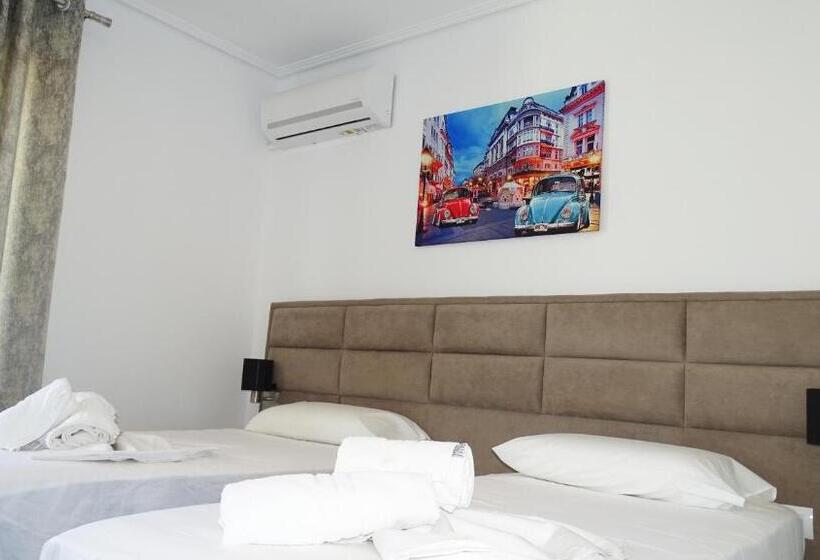 Номер Стандарт, Piazza