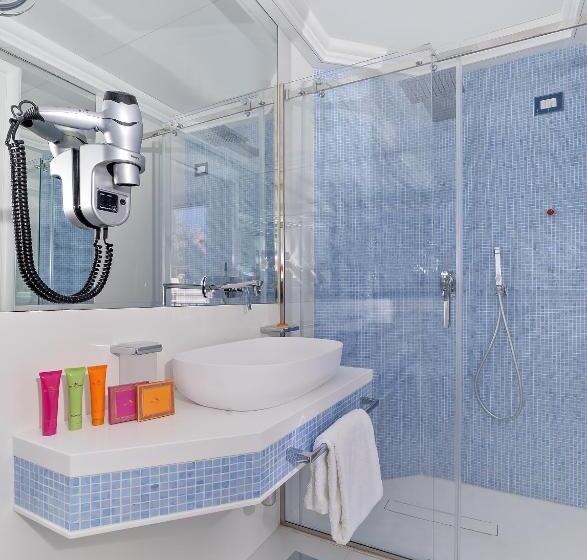 デラックスルーム, Piazzetta Diefenbach