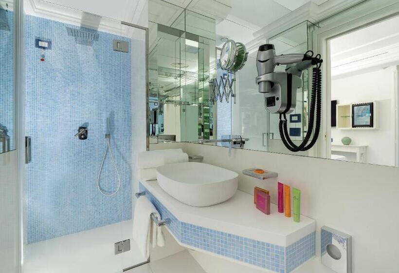 スーペリアールーム, Piazzetta Diefenbach