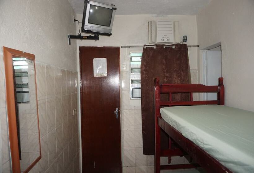 Quarto Quádruplo Estandar, Pousada Orquidario