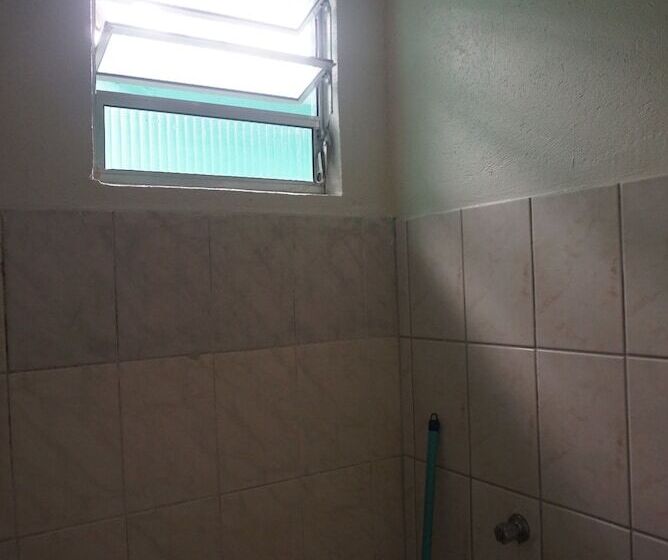 Quarto Quádruplo Estandar, Pousada Orquidario