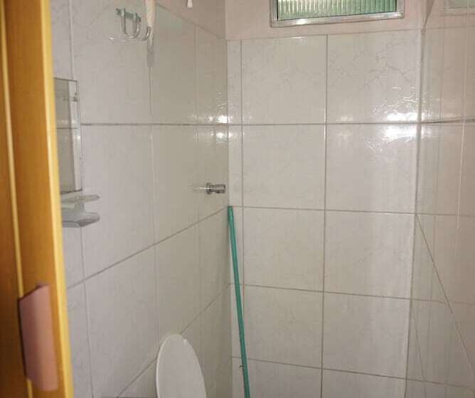 Quarto Quádruplo Estandar, Pousada Orquidario