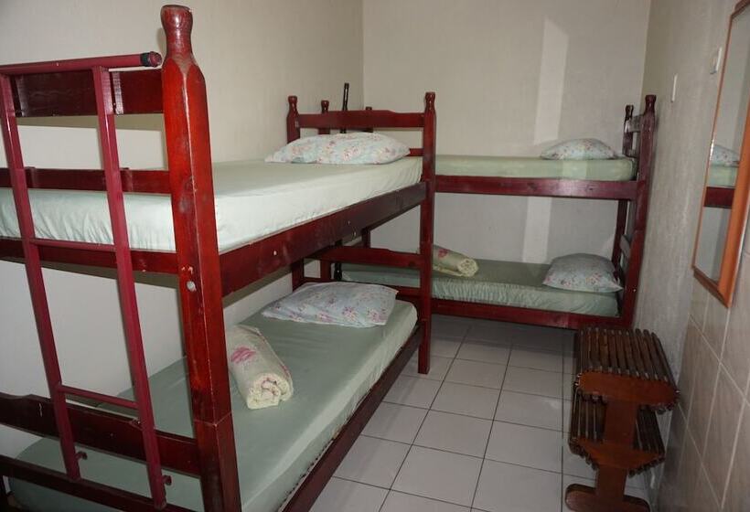 Quarto Quádruplo Estandar, Pousada Orquidario