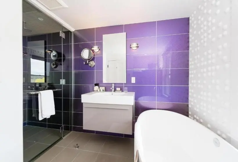 オーシャンビューデラックスルーム, Relais Chateaux Camden Harbour Inn