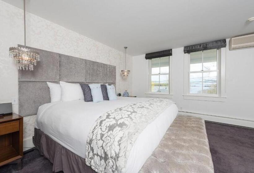 带阳台套房, Relais Chateaux Camden Harbour Inn