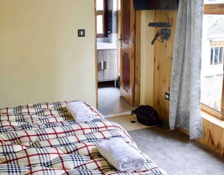 اتاق لوکس, White House, Leh