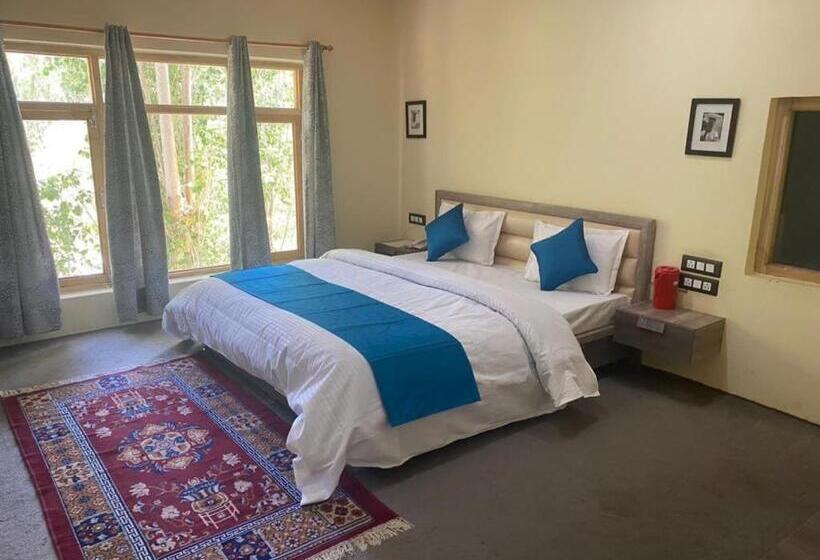 اتاق لوکس, White House, Leh