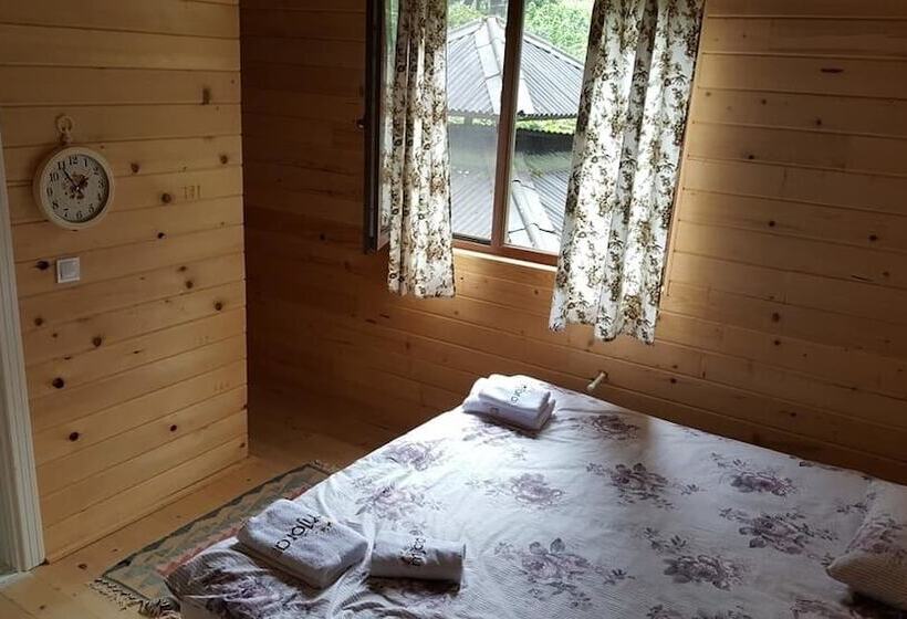 اتاق استاندارد سه نفره, Mjora Butik Otel