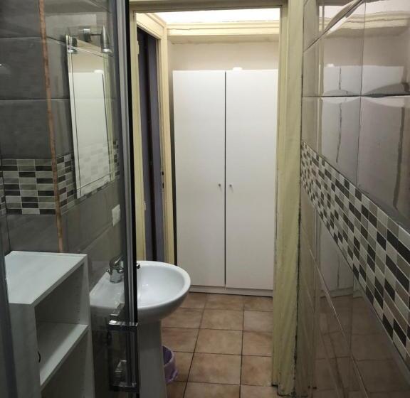 اتاق لوکس, La Casa Di Fafa