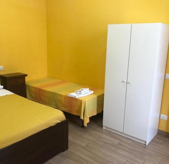 اتاق استاندارد سه نفره, La Casa Di Fafa