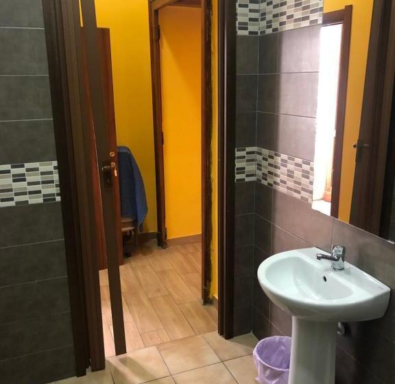 اتاق استاندارد سه نفره, La Casa Di Fafa