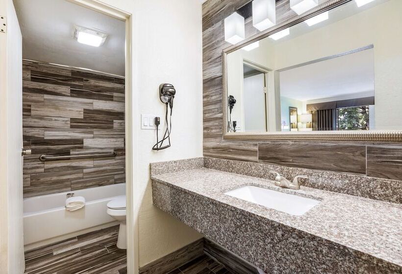 اتاق استاندارد با 2 تخت دوبل, Baymont By Wyndham Orlando Downtown