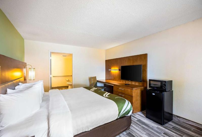 اتاق استاندارد با تخت بزرگ, Baymont By Wyndham Orlando Downtown