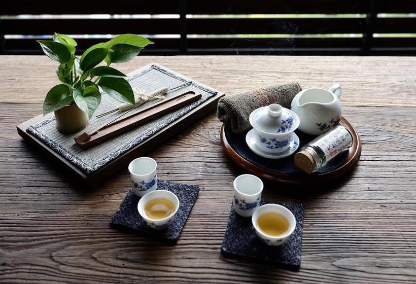 اتاق لوکس با بالکن, 鄉道茶屋 Country Road B&b