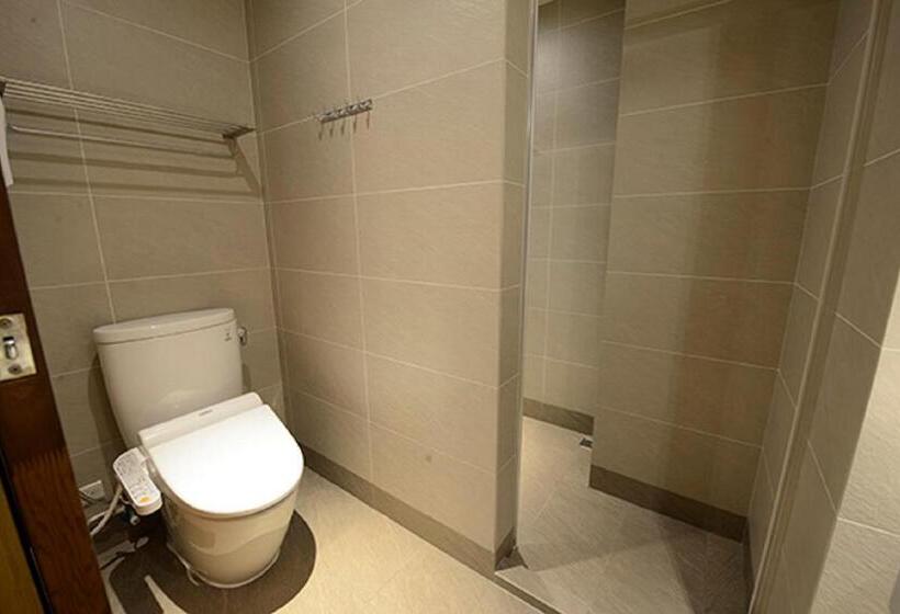 اتاق لوکس با بالکن, 鄉道茶屋 Country Road B&b