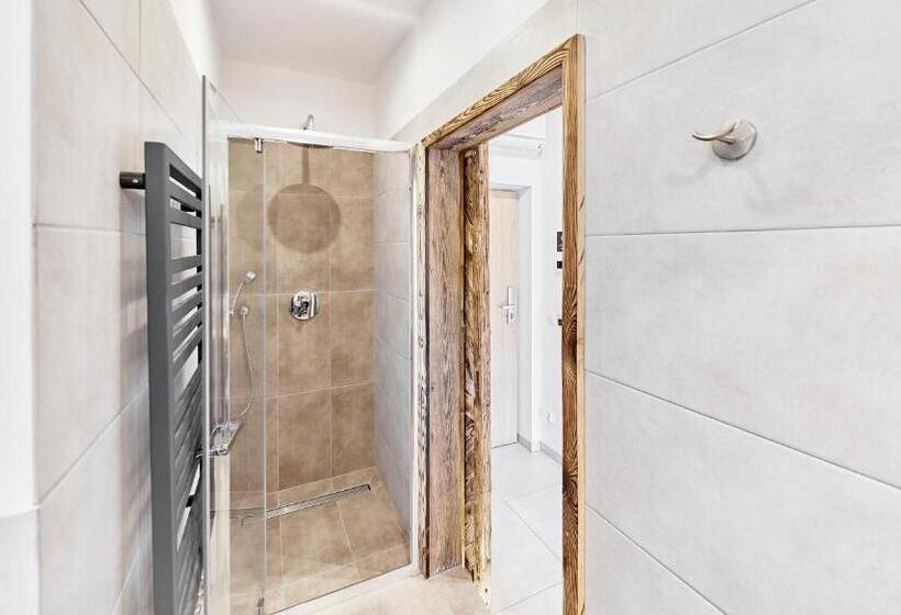 Huoneisto 1 Makuuhuone Näkymä, Hel