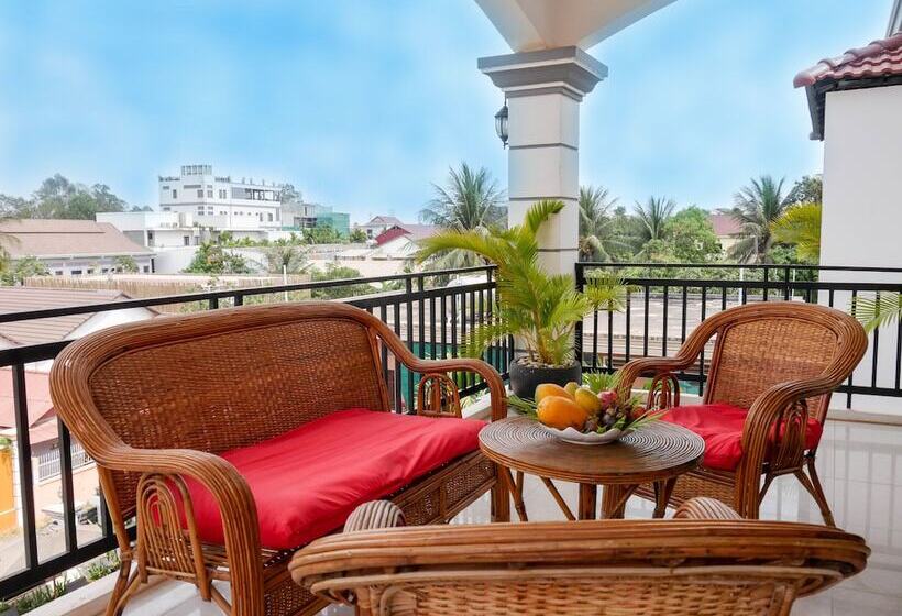 سوییت با چشم‌انداز استخر, Sakun Angkor Boutique